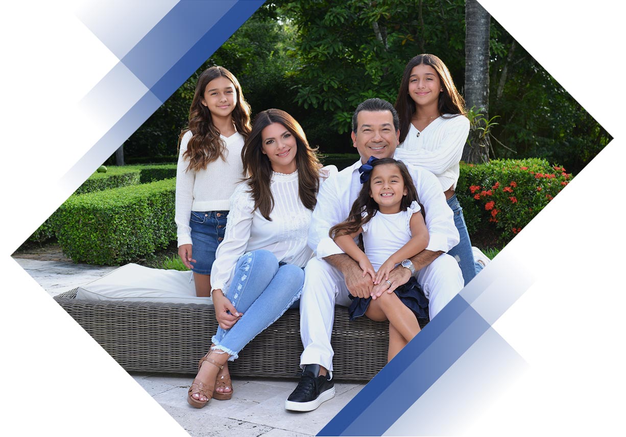 Barbara Bermudo junto a su Familia